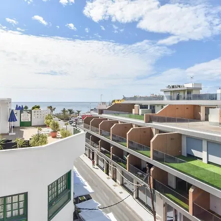 Sunny Day 3 Апартаменты